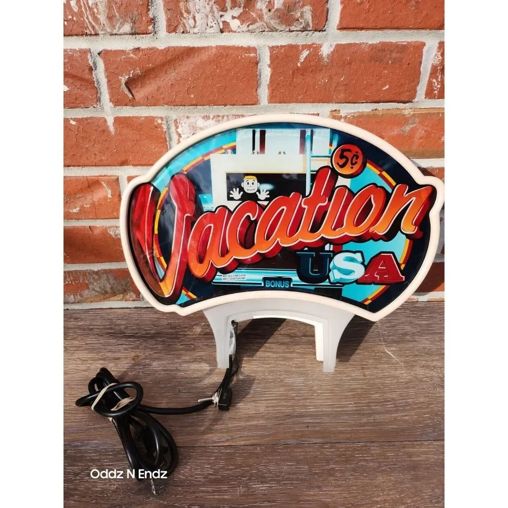 Vintage 5¢ Vacation USA Light-Up Sign With Stand‎