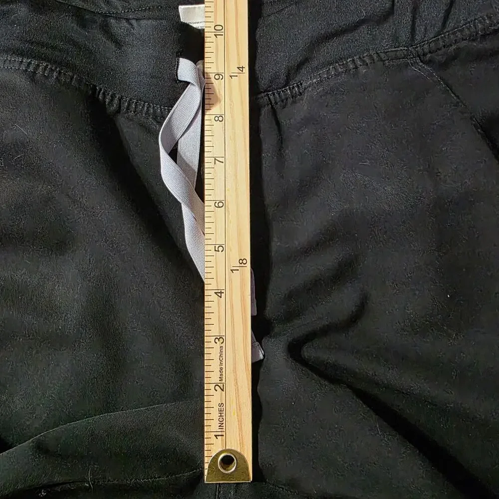 Figs offers measurements preowned