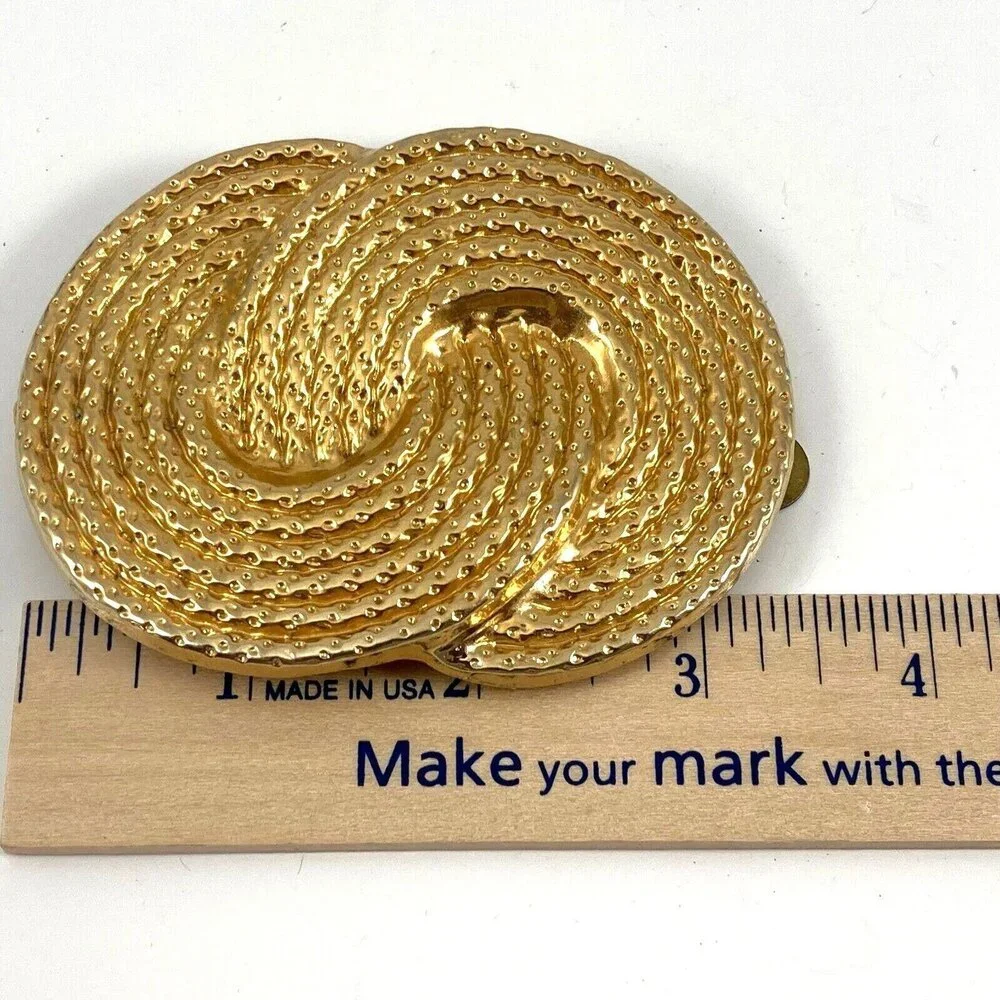 N/A vintage belt