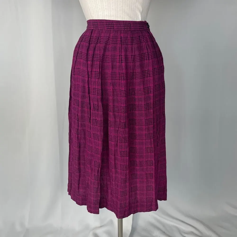 Vintage Pleated Skirt Size 8 Burgundy Black Houndstooth Midi Preppy Academia 90s