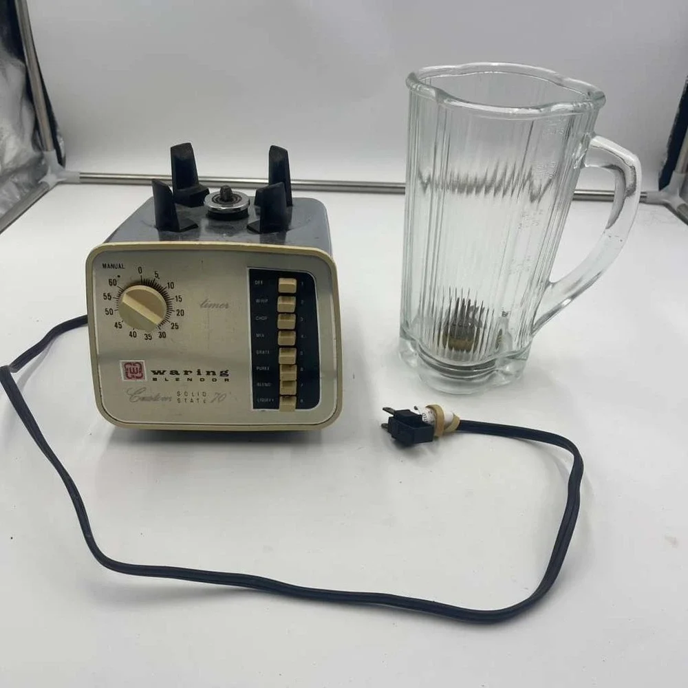 Vintage Waring Custom Solid State 70 Blender Chrome 8 Speed with Timer Glass Jar
