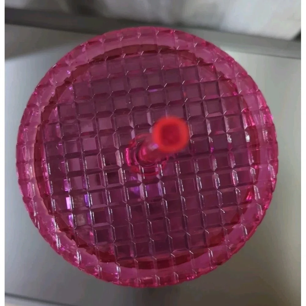 Starbucks 2023 Grid Bubblegum Gradient Pink Silver Iridescent Tumbler Cup 24‎ oz