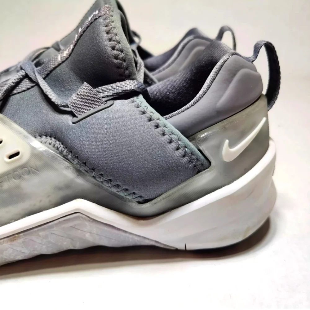 Nike actual athletic