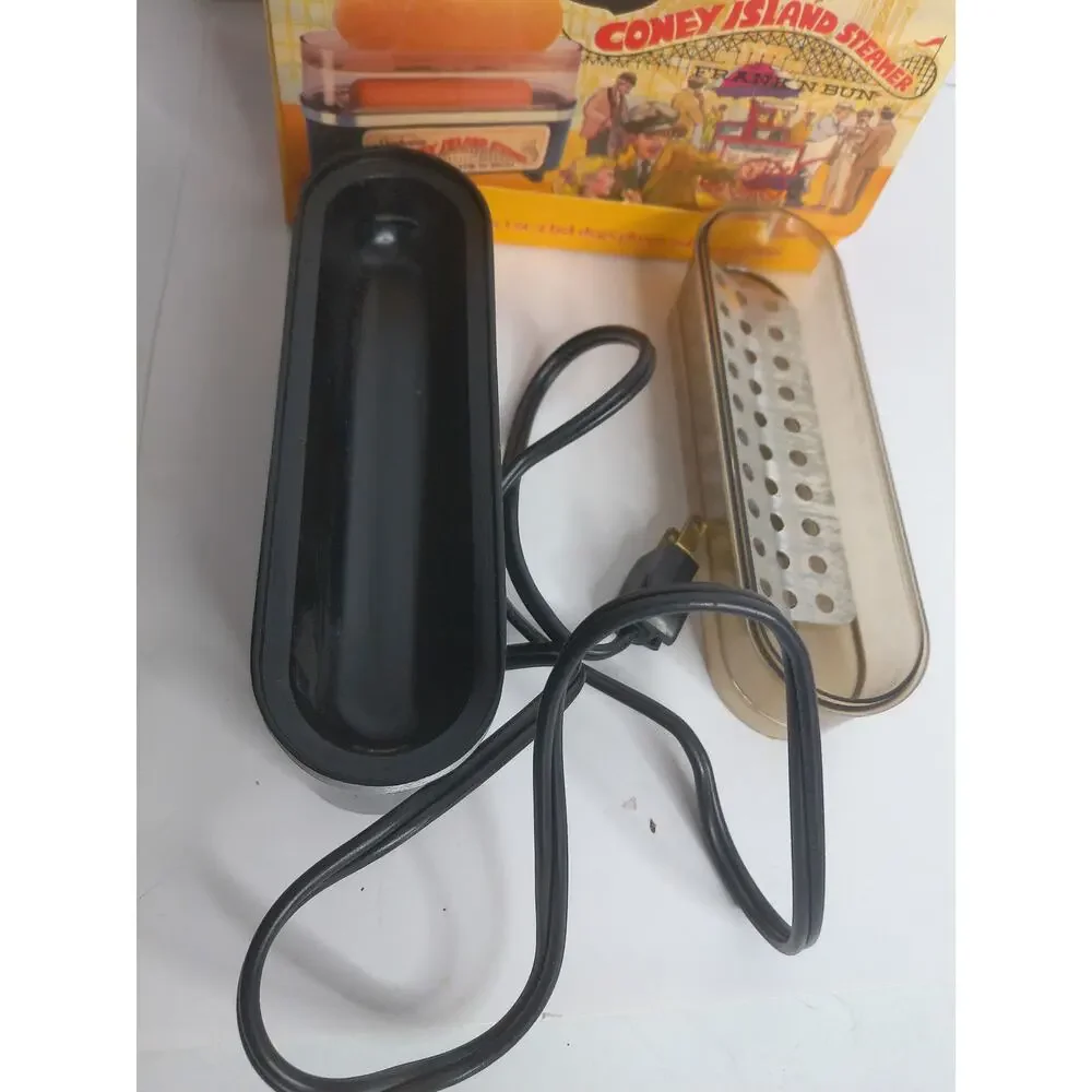 Vintage 1977 Sunbeam Coney Island Steamer Hot Dog & Bun Warmer with Original Box