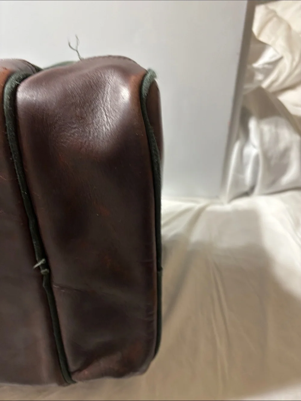 Orvis Dark Green Canvas Duffel with Brown Leather Trim. EUC