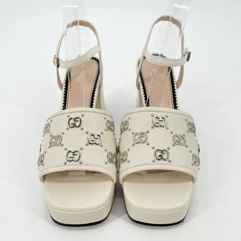 Gucci studs polished style