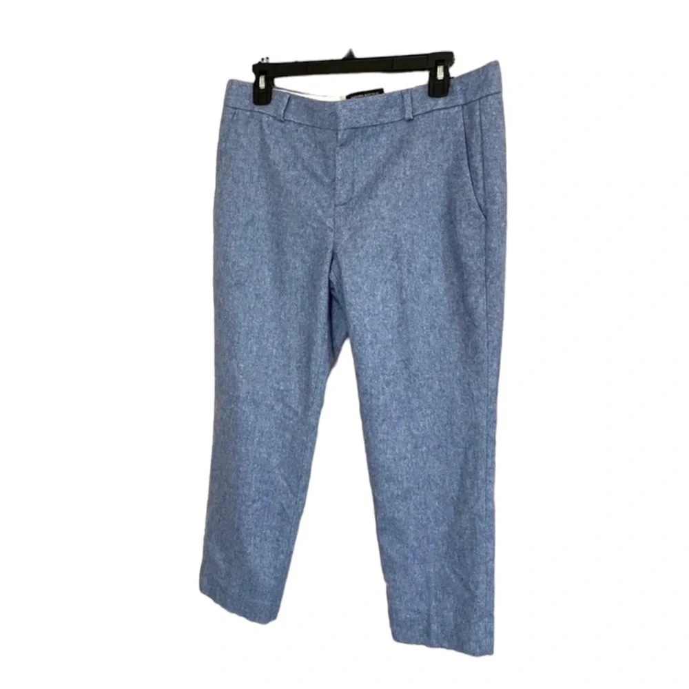 Banana Republic Avery Pant, ankle length, side pockets, wool mix. LIKE NEW