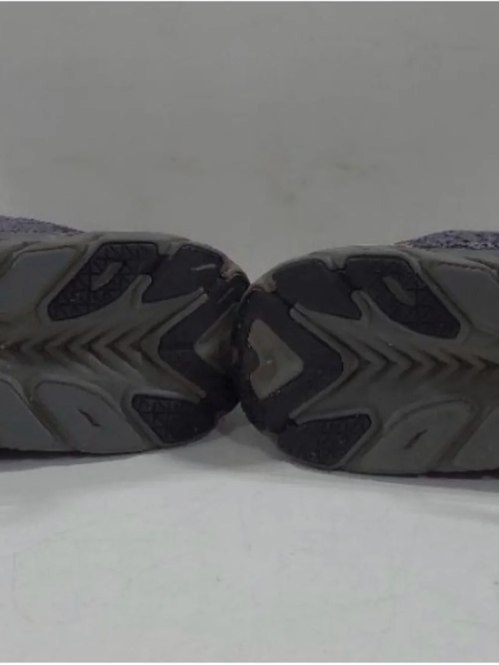 HOKA Clifton 8 Running Shoes | Women’s Size 8B | Anthracite/Copper