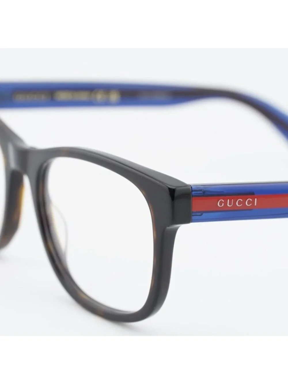 Gucci authentic gg0004on