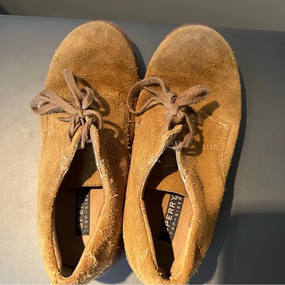 Sperry color brown