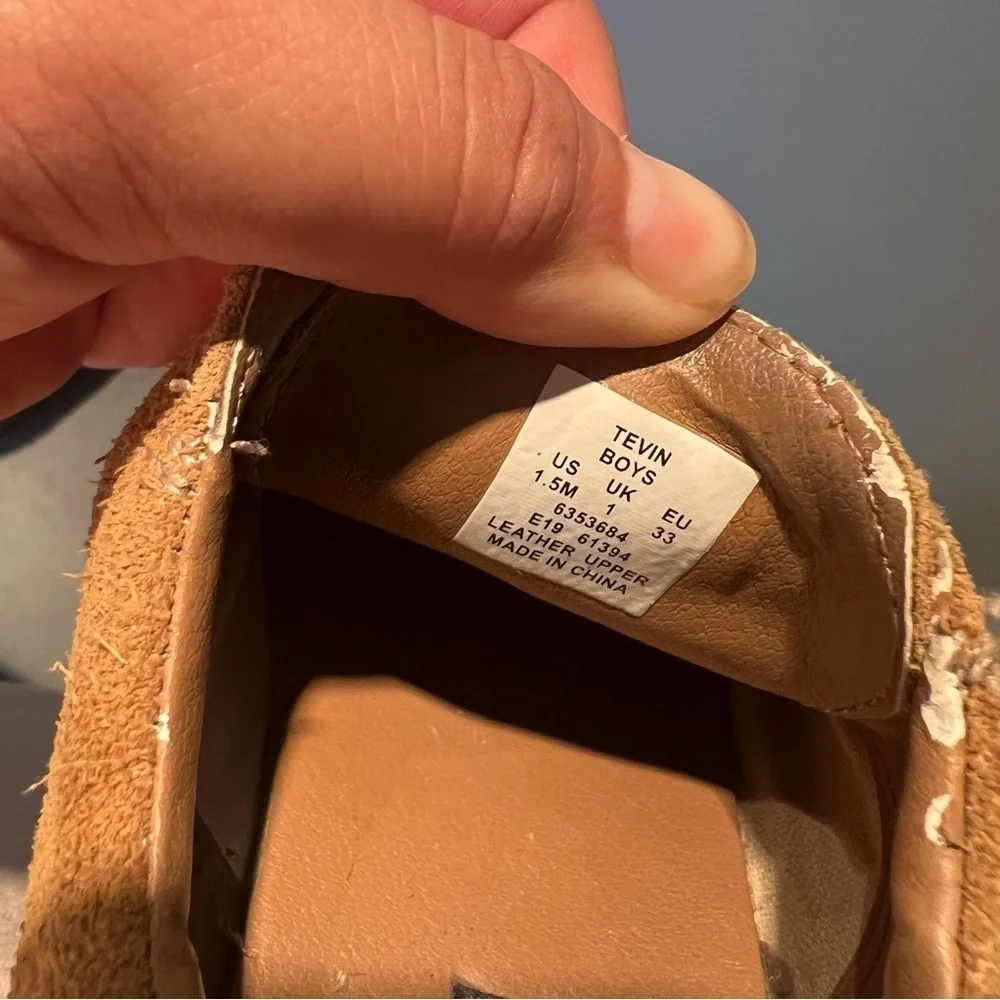 Sperry color brown