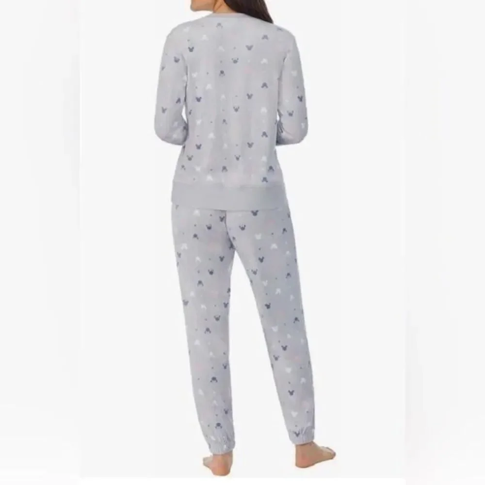 Disney women’s silky