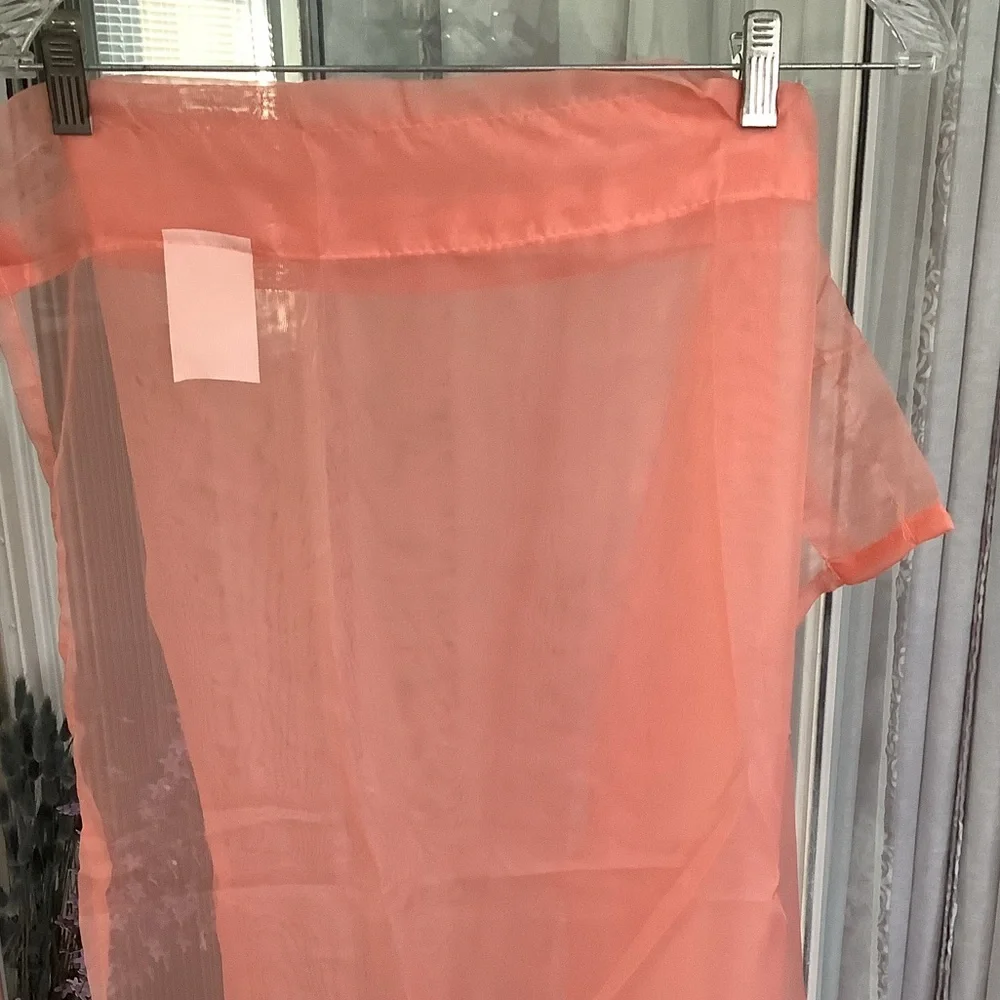 Set of 2 Gorgeous home linens sheer rod  pocket panel curtains🇺🇸