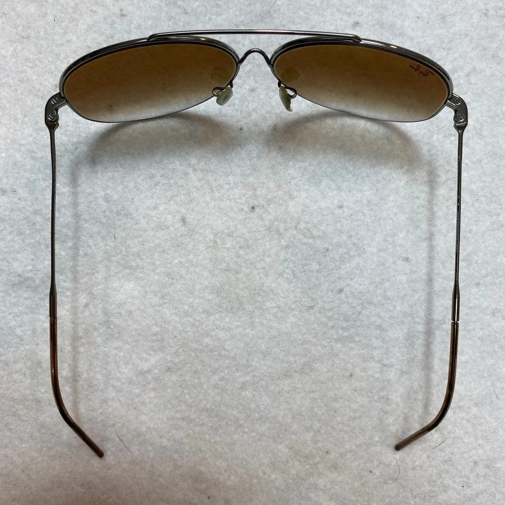 Ray-Ban see scratches