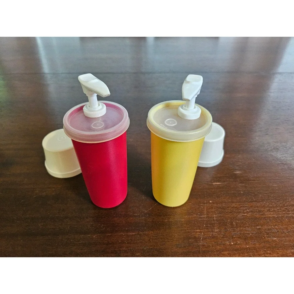 Tupperware vintage tabletop