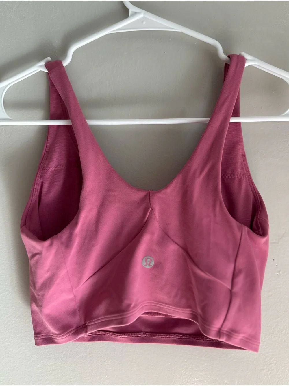 lululemon athletica excellent no