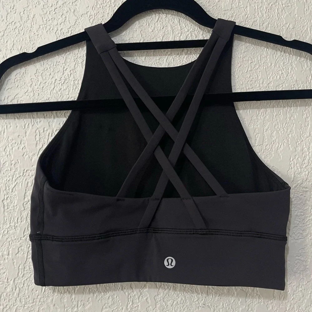 $68 Lululemon Energy Bra High Neck Long Line Tough Medium Support B-C Cup Size 6