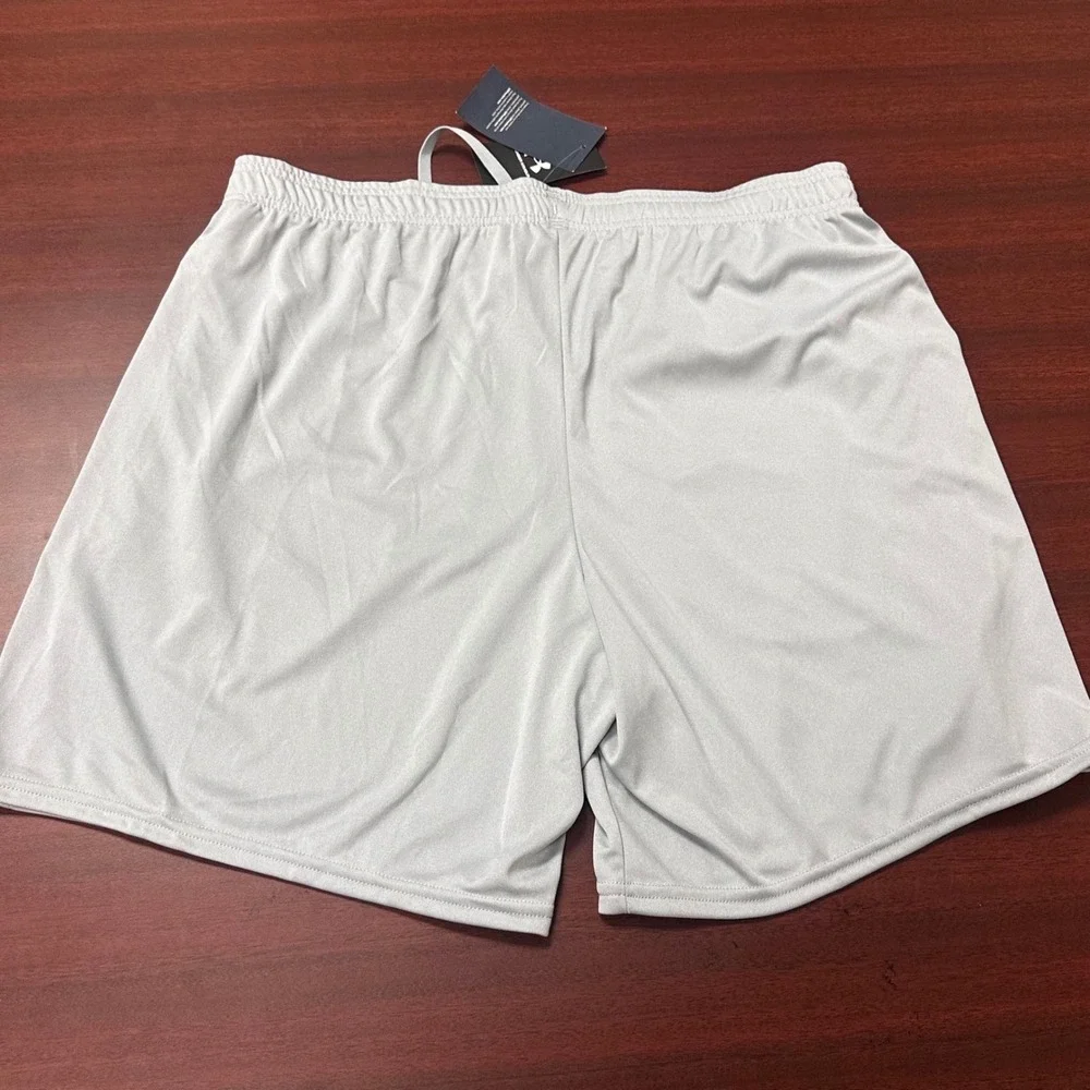Under Armour dominate your