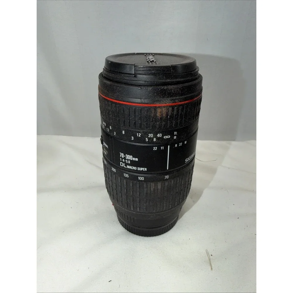 SIGMA 70-300MM F4-5.6 DL MACRO SUPER Telephoto Zoom Lens
