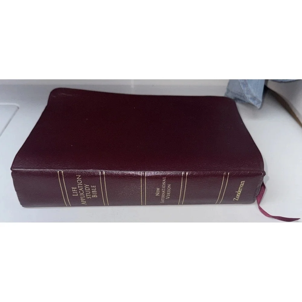 Life Application Study Bible New International Version Leather 1997 #761