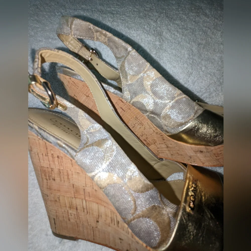 Vintage Coach Jesse wedge cork heeled sandals. 7.5