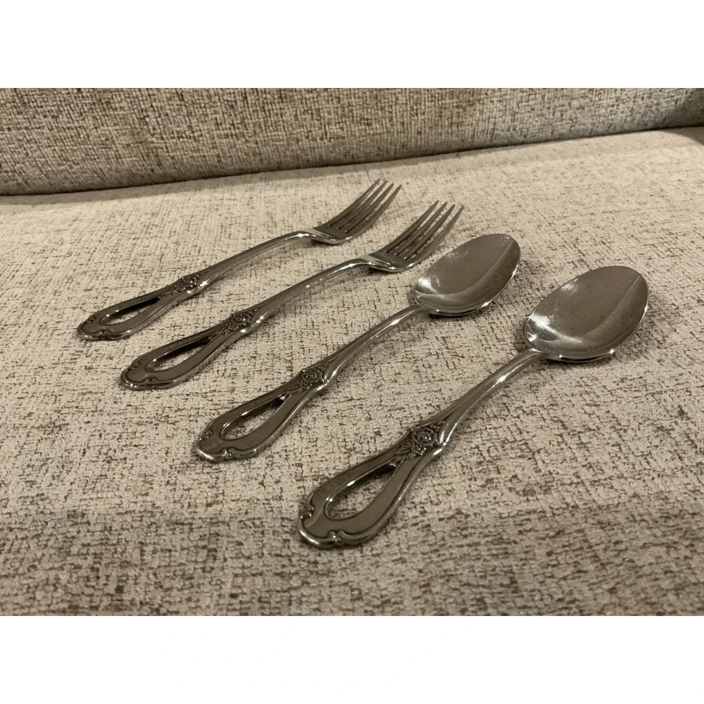 Oneida stainless steel