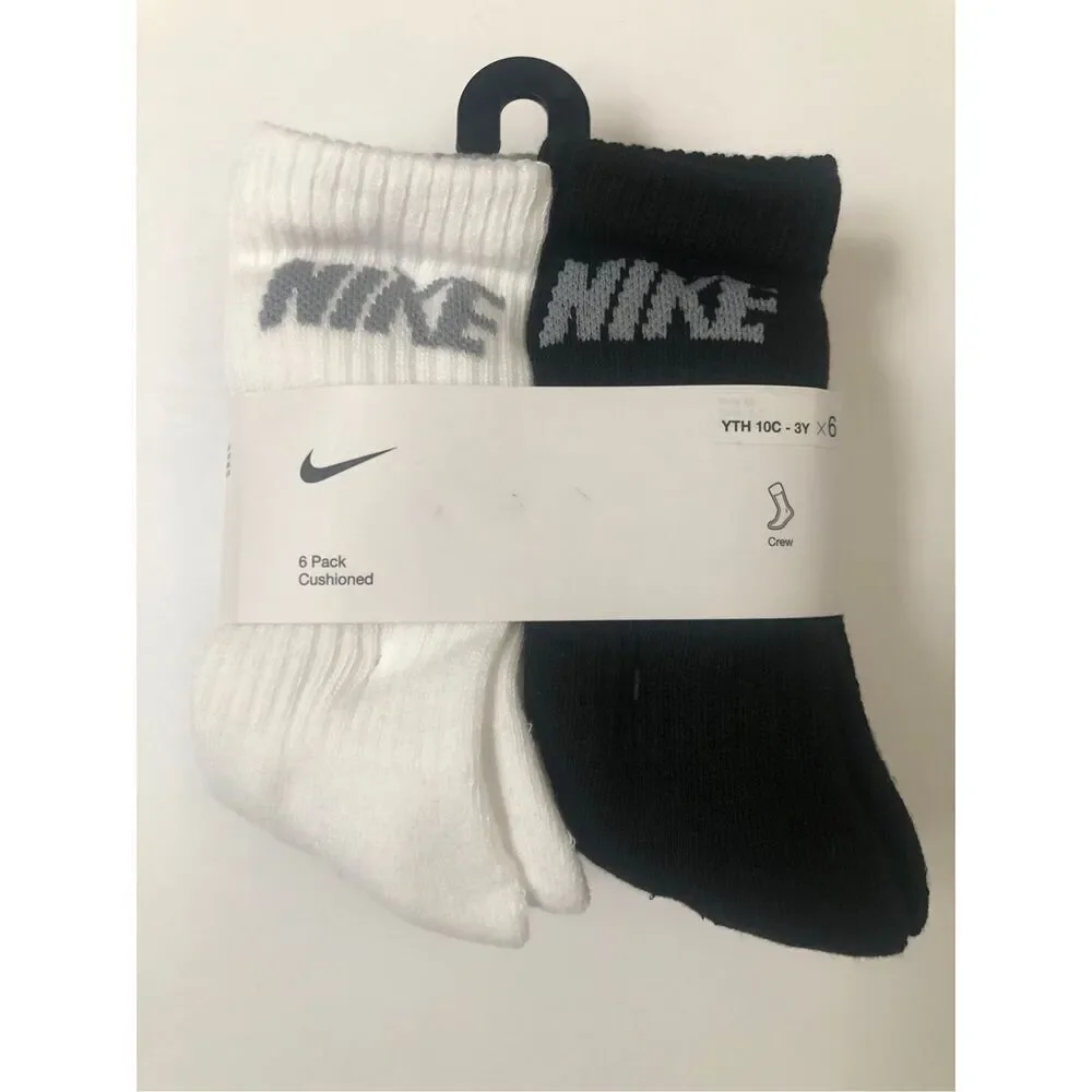 Nike boys cushioned