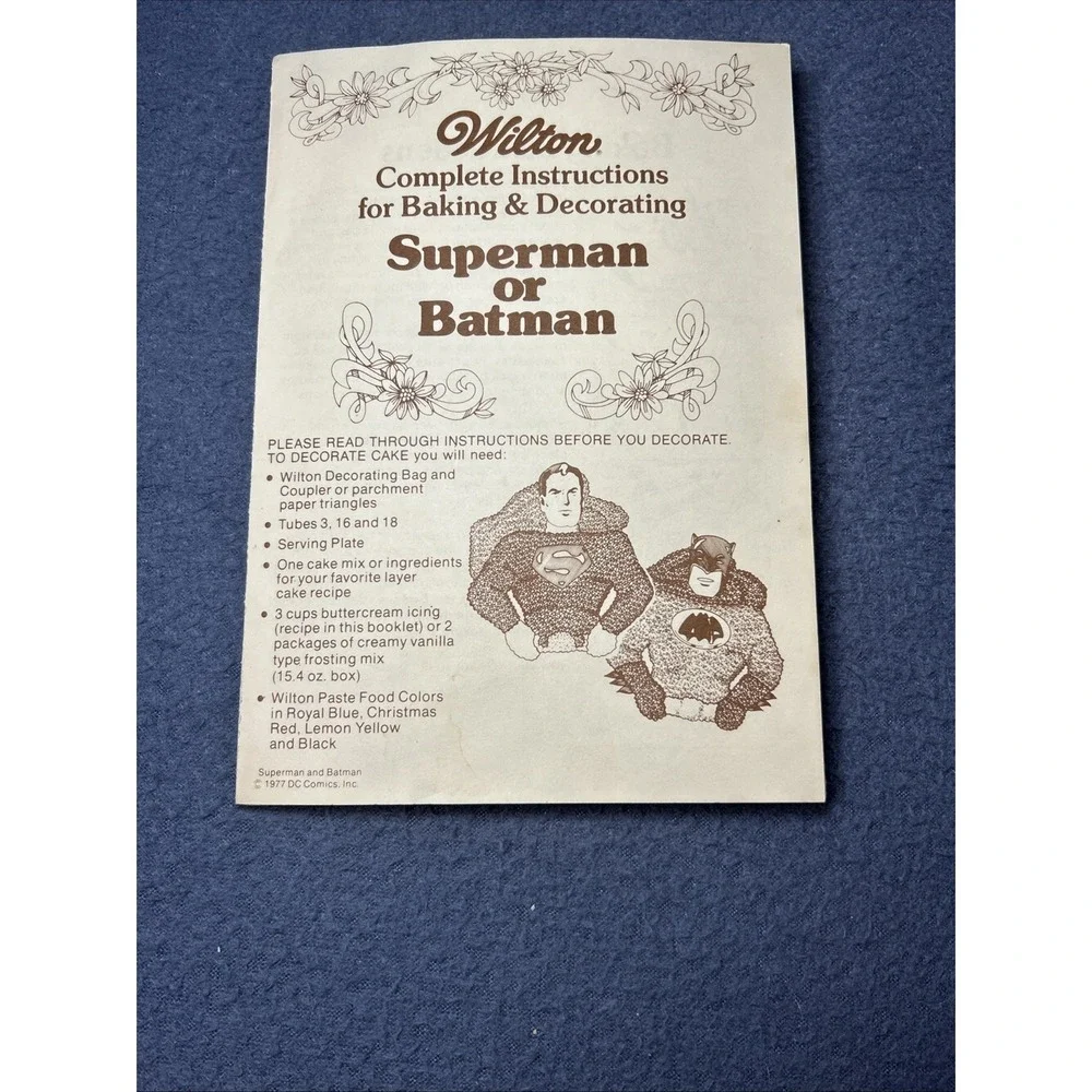 Wilton Super‎ Hero Cake Pan - 1977 Vintage DC Comics - Makes Superman Or Batman