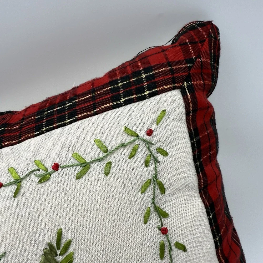 Christmas Throw Pillow Embroidered Quilted Plaid 3D Folksy Rustic Acorn Tree‎