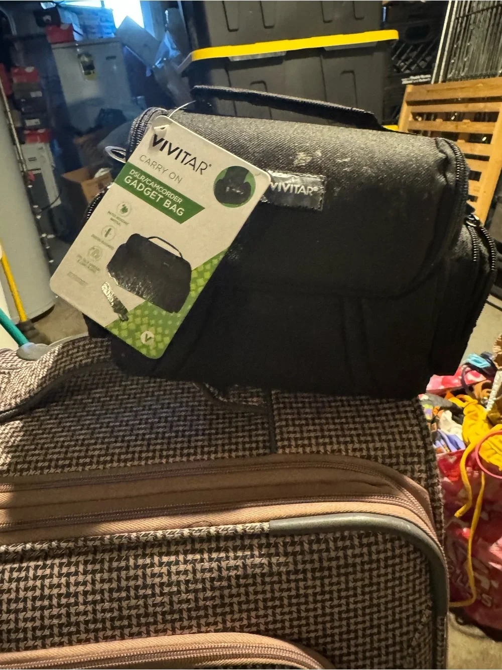 Camera & Laptop Bag Bundle – Vivitar, iZONIX & ThinkPad Bags