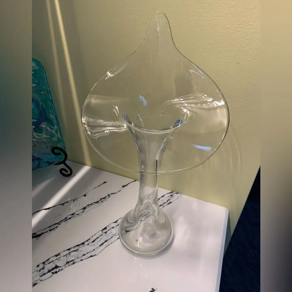Vintage Jack in the Pulpit Blown Clear Glass Accent Bud Vase with Unique Design