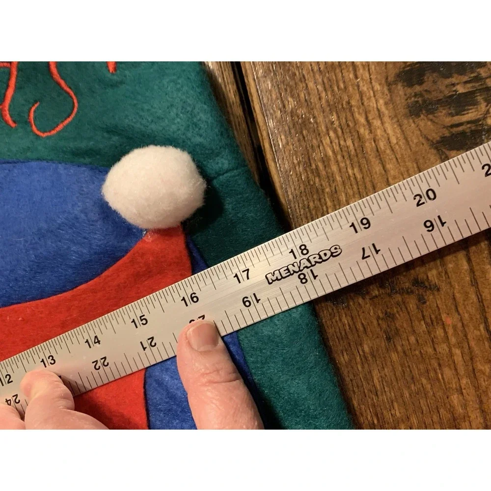 N/A vintage felt