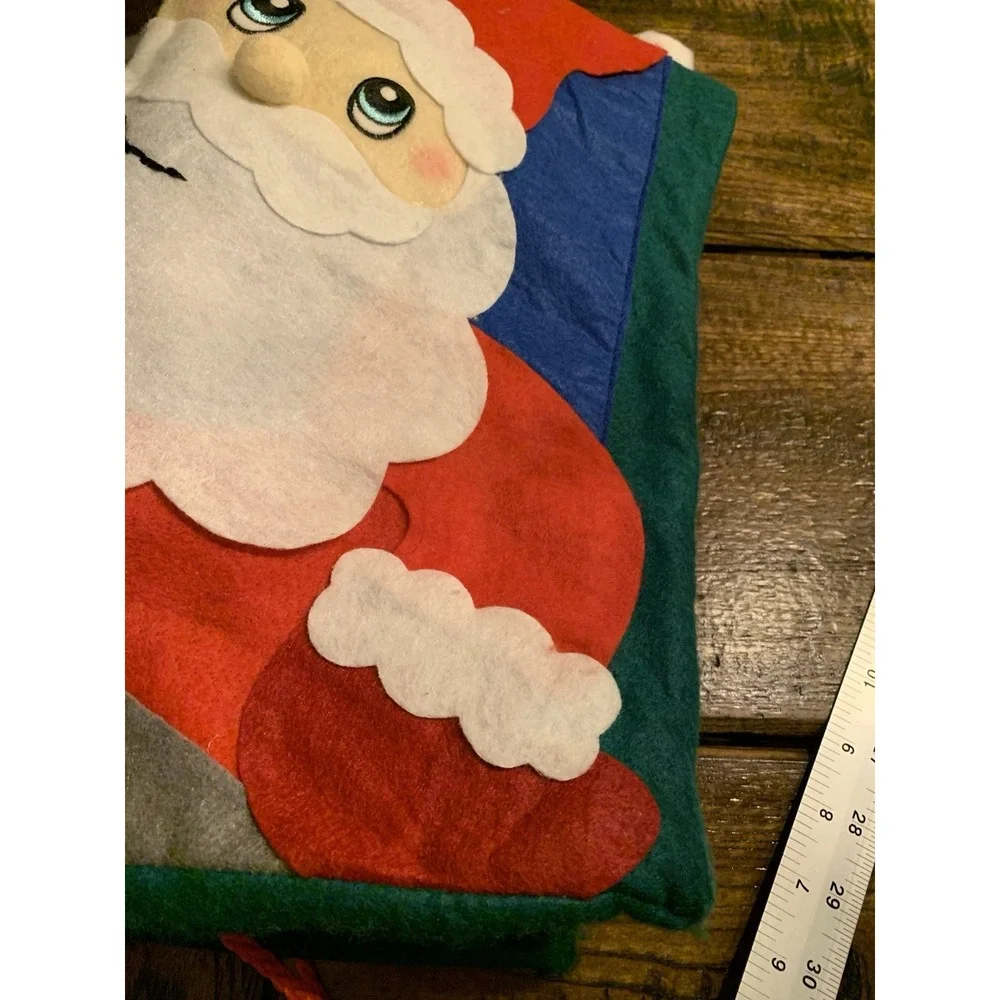 N/A vintage felt