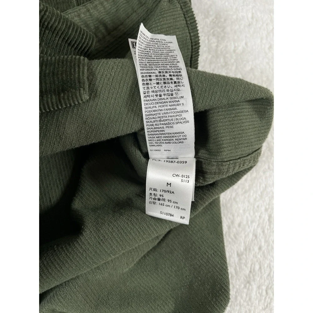 Levis levis green