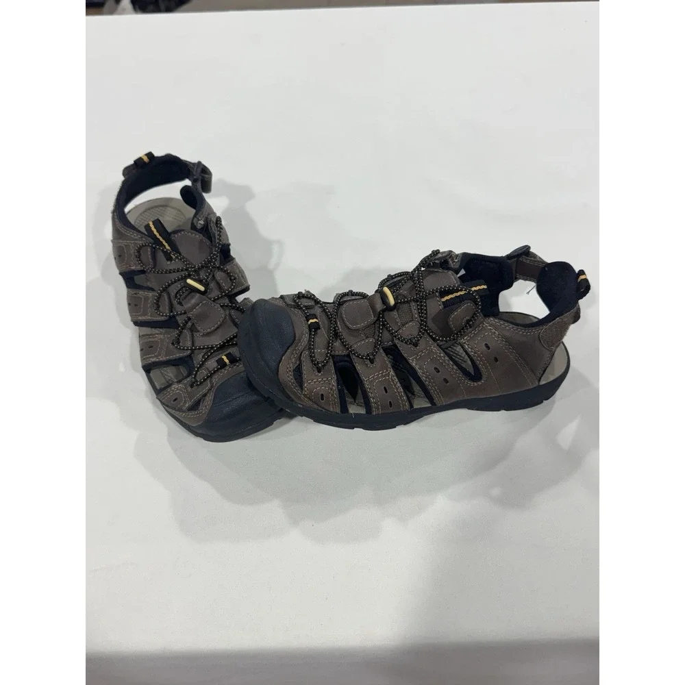 Falls creek Unisex Closed-Toe Outdoor Sandals Men's Size 7