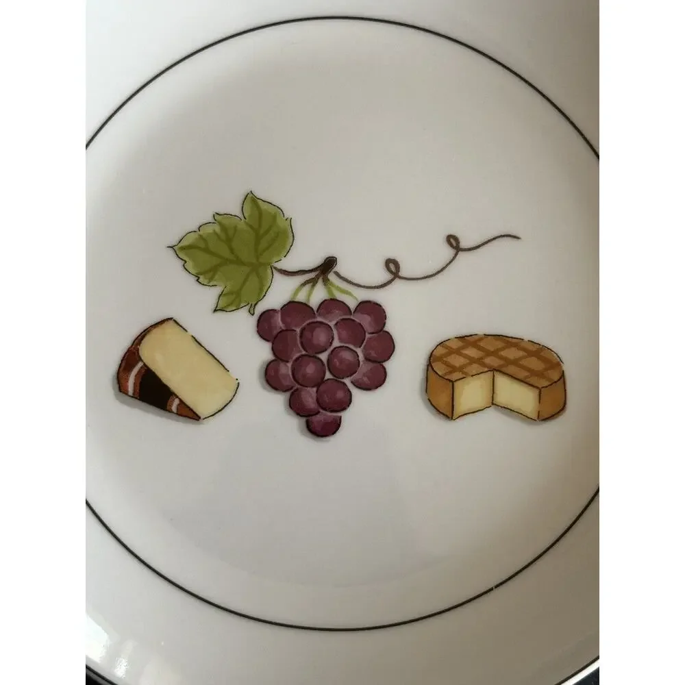 Crate & Barrel NANCY GREEN Fruit Fromage Appetizer Cheese Plates 6 1/2