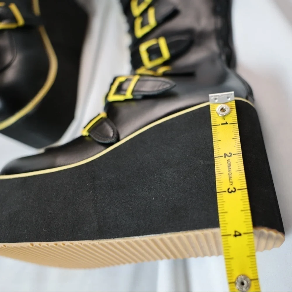 🅽🅴🆆 smiley face platform buckle boots, 90s happy face, EU 39 / US 7-8