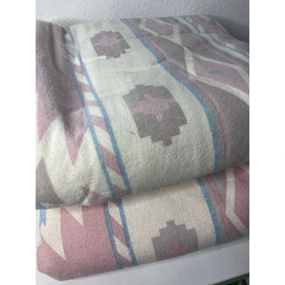 The Unbranded Brand vintage southwestern fill