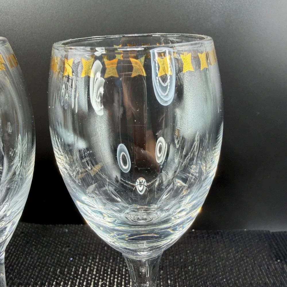 West Elm Gold‎ Star Wine Glasses Set of 2 Clear Stemmed Glassware Holiday Clear