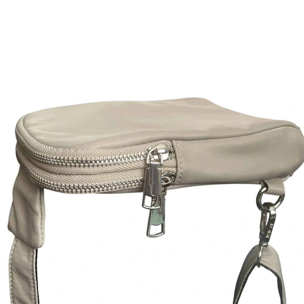 Inicat crossbody sling