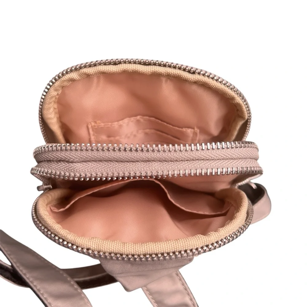 Inicat crossbody sling