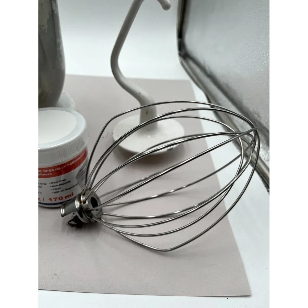 Vintage KitchenAid Hobart K5-A Electric Standalone Mixer 5qt White 300W