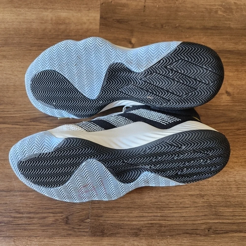 adidas flexible bounce