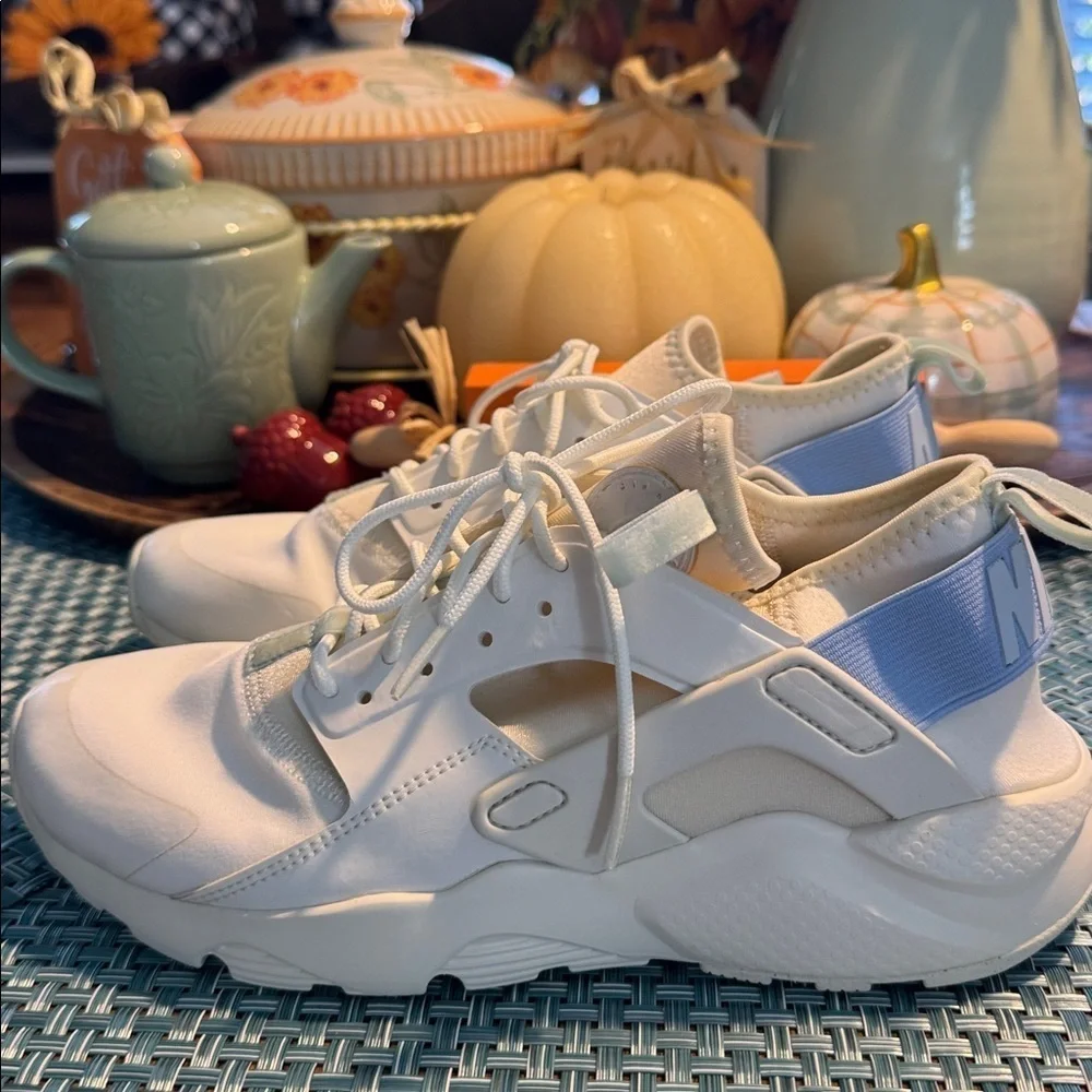 Nike Air Huarache Run Ultra-White-Size 7 - Youth Boys