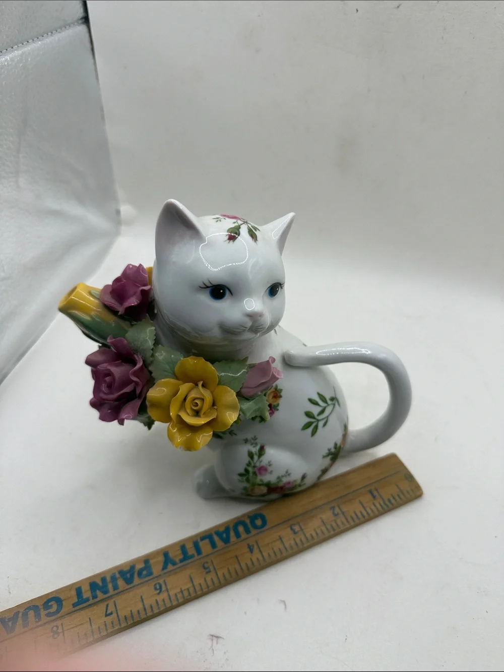 Royal Albert good preowned