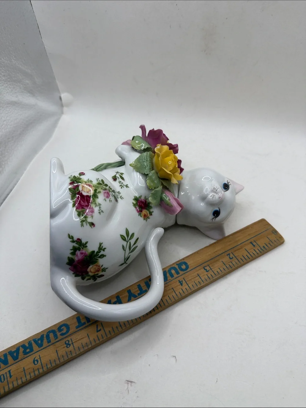 Royal Albert good preowned