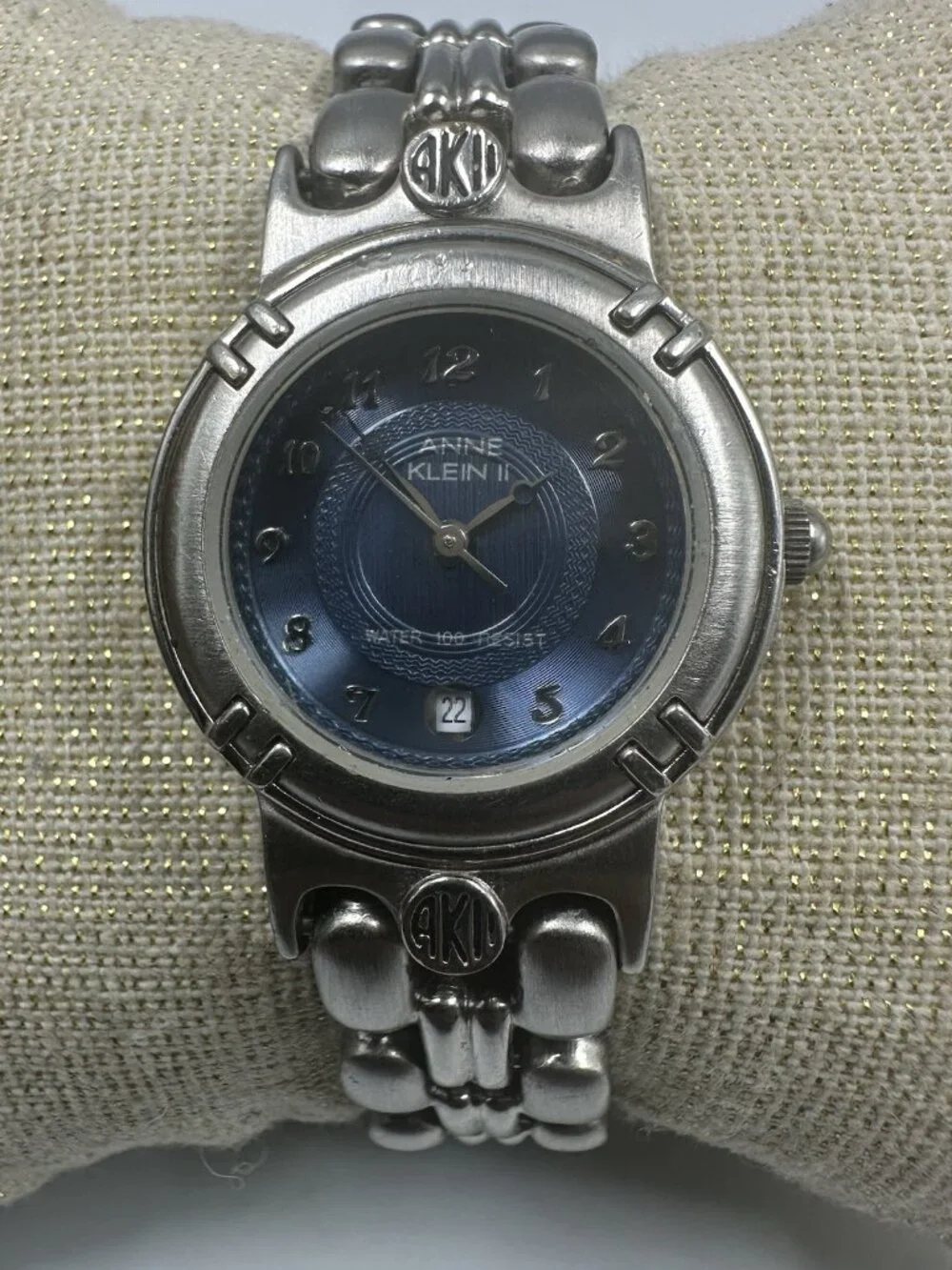 Anne Klein anne klein