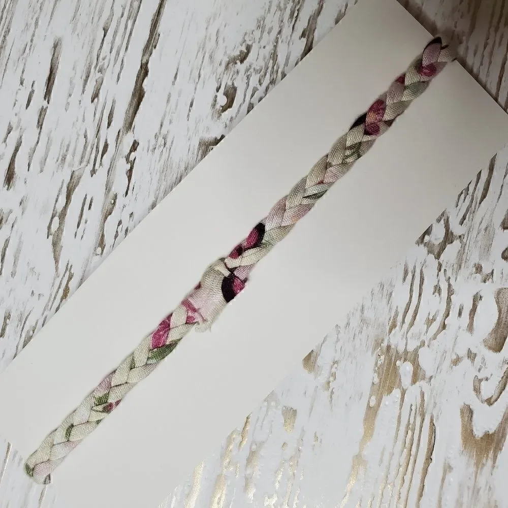 IVY MOUNTAIN CRAFTER Handmade Macrame Headband