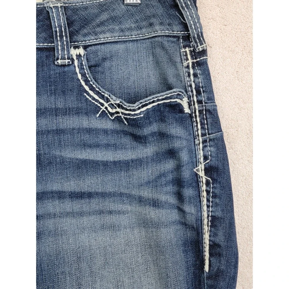 Ariat hardware blend size