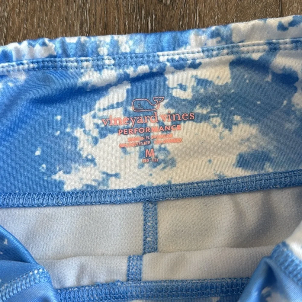 Vineyard Vines Leggings.  Girl’s size medium (10/12). Like new condition!